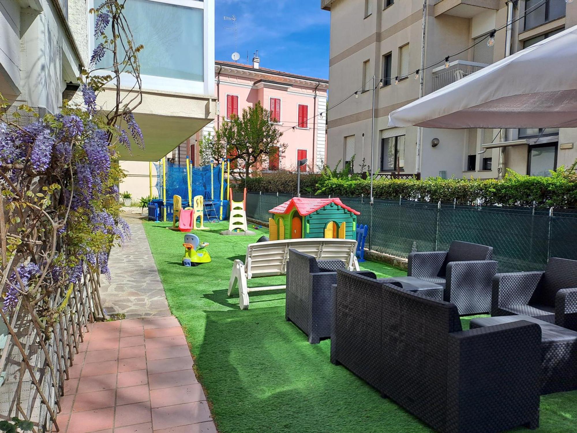 Hotel Sogno Cesenatico Exterior foto